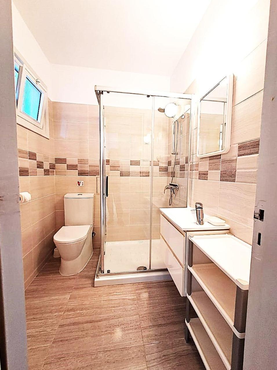 Coral Bay Suite Cyprus 外观 照片